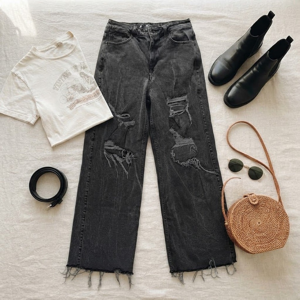 Hollister High Rise Vintage Baggy Distressed Jeans Black W26 L30 3S